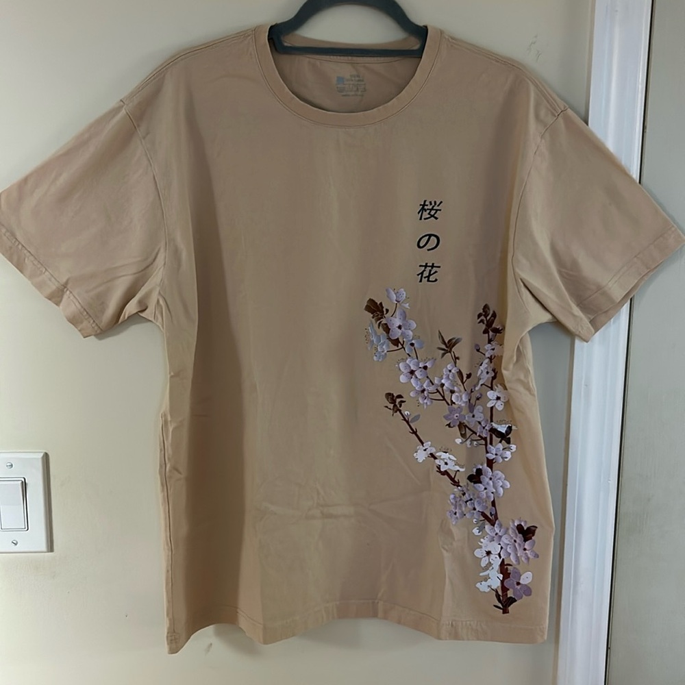 SHEIN Tee Shirt Men’s Large
